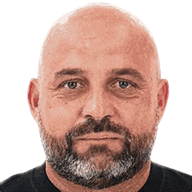 Manolo González